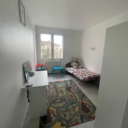 2 Parking Draps Et Serviettes Non Fournies *