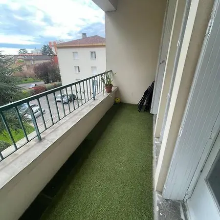 2 Parking Draps Et Serviettes Non Fournies Agen